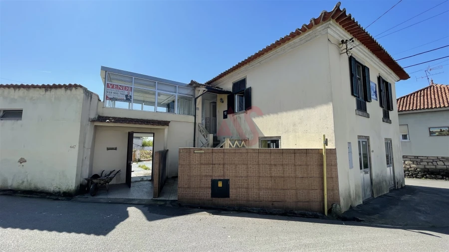 Moradia T3 para Venda em O. Azeméis, Riba-Ul, Ul, Macinhata Seixa, Madail Foto 15