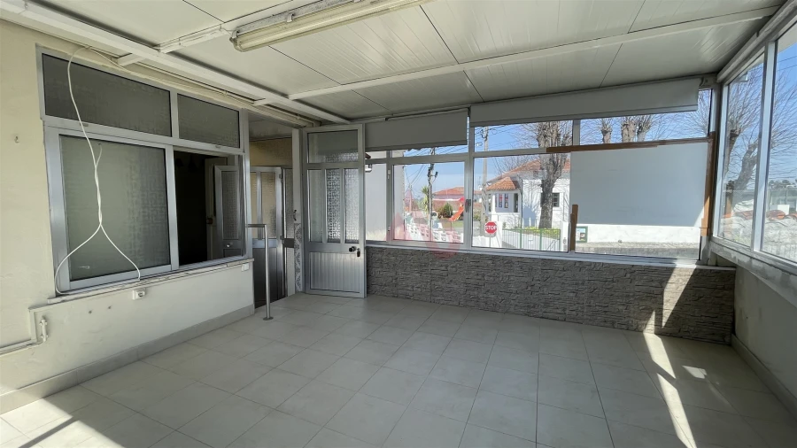 Moradia T3 para Venda em O. Azeméis, Riba-Ul, Ul, Macinhata Seixa, Madail Foto 34