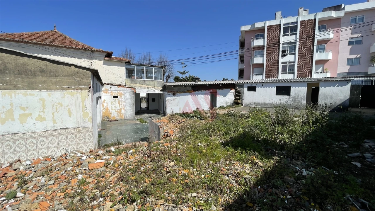 Moradia T3 para Venda em O. Azeméis, Riba-Ul, Ul, Macinhata Seixa, Madail Foto 11