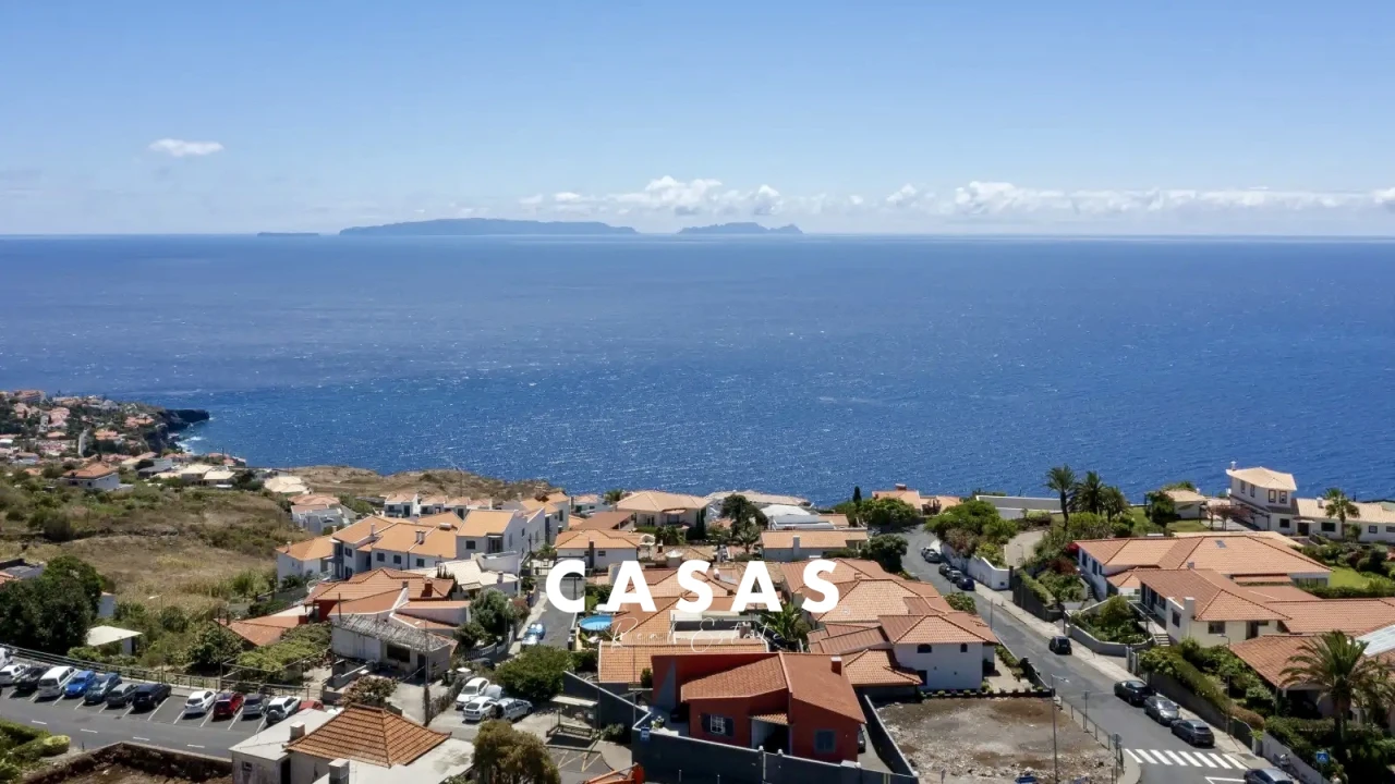 Apartamento T2 para Venda em Caniço Foto 1