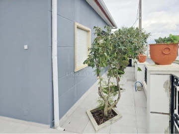 Moradia T4 para Venda em Torres Novas (Santa Maria, Salvador e Santiago)