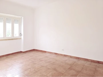 Moradia T4 para Venda em Torres Novas (Santa Maria, Salvador e Santiago)