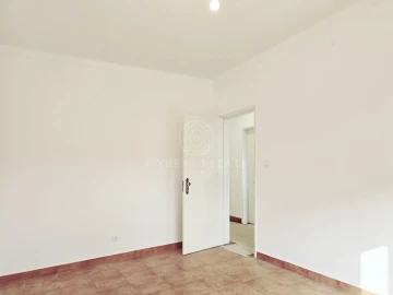 Moradia T4 para Venda em Torres Novas (Santa Maria, Salvador e Santiago)