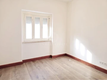 Moradia T4 para Venda em Torres Novas (Santa Maria, Salvador e Santiago)