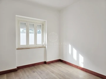 Moradia T4 para Venda em Torres Novas (Santa Maria, Salvador e Santiago)