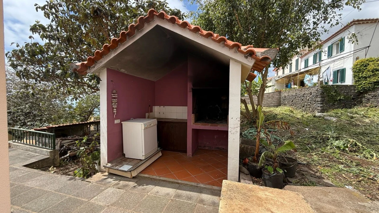 Moradia T3 para Venda em Imaculado Coração de Maria Foto 9