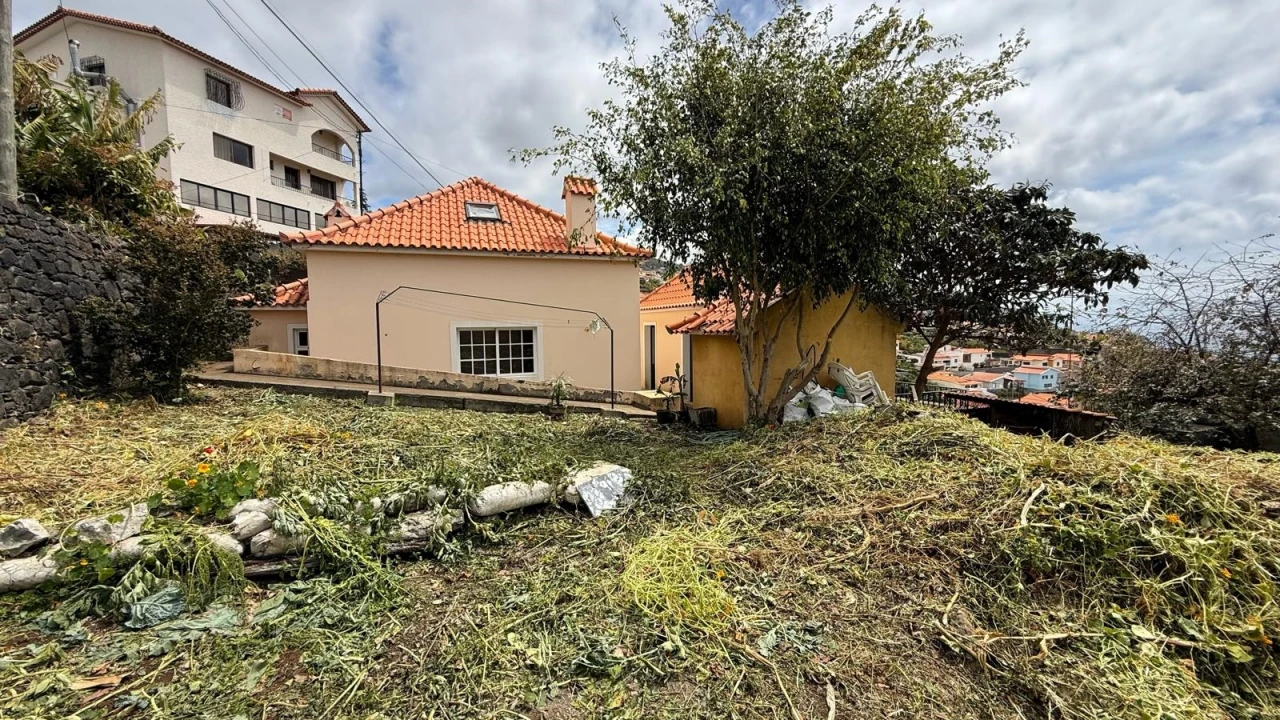 Moradia T3 para Venda em Imaculado Coração de Maria Foto 2