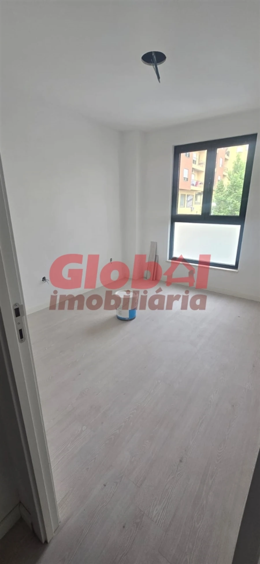 Apartamento T1 para Venda em Nelas Foto 7