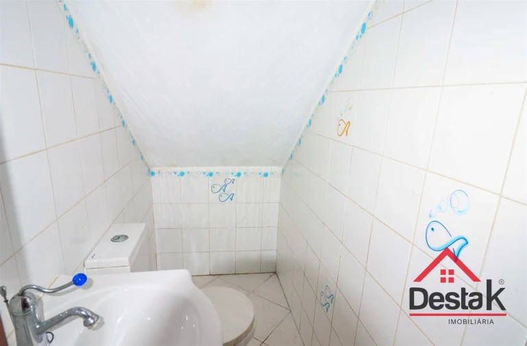 Moradia T3 para Venda em Oliveira do Conde Foto 6