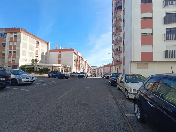 Terreno para Venda em Queluz e Belas Foto 6