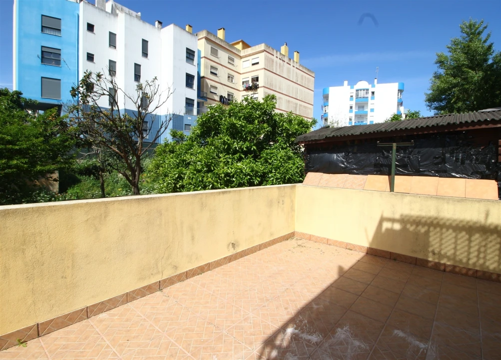 Apartamento T2 para Venda em Algueirão-Mem Martins Foto 21