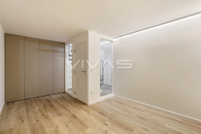 Apartamento T2 para Venda em Oliveira (Santa Maria)