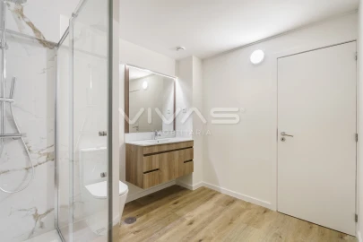 Apartamento T2 para Venda em Oliveira (Santa Maria)