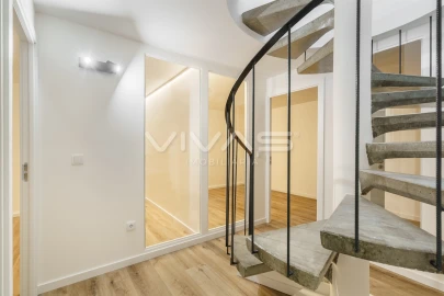 Apartamento T2 para Venda em Oliveira (Santa Maria)