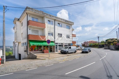 Apartamento T2 para Venda em Oliveira (Santa Maria)