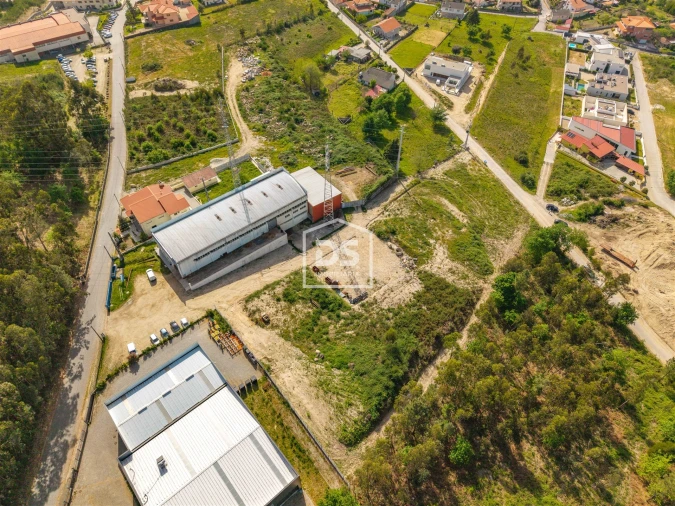 Armazém para Venda em Croca Foto 6