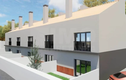 Moradia T4 para Venda em Tortosendo