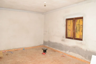 Quinta T3 para Venda em Ferro