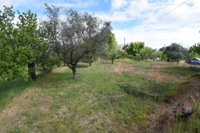 Quinta T3 para Venda em Ferro