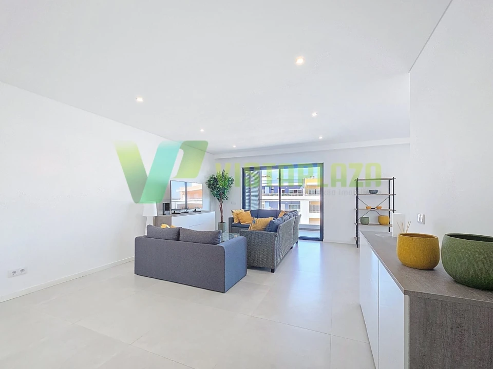 Apartamento T4 para Venda em Portimão Foto 10