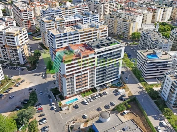 Apartamento T4 para Venda em Portimão