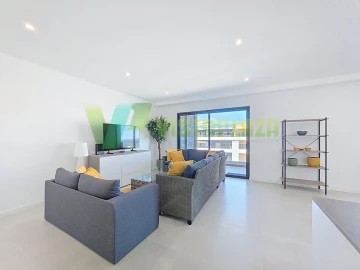 Apartamento T4 para Venda em Portimão