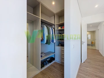 Apartamento T4 para Venda em Portimão
