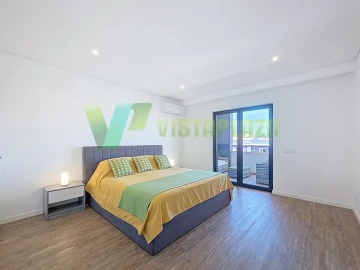 Apartamento T4 para Venda em Portimão