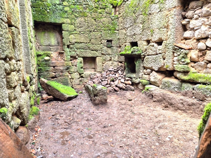 Moradia T0 para Venda em Moimenta da Serra e Vinhó Foto 6