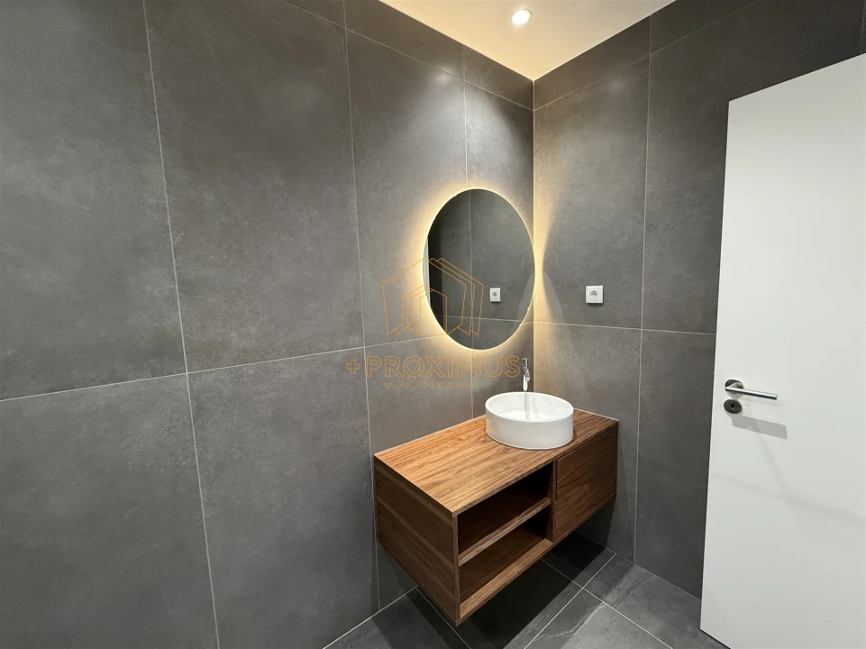 Apartamento T3 para Venda em Tavarede Foto 31