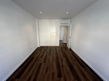 Apartamento T3 para Venda em Tavarede