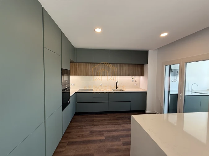 Apartamento T3 para Venda em Tavarede Foto 8