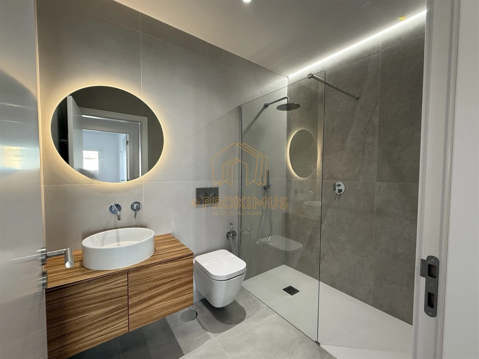 Apartamento T3 para Venda em Tavarede Foto 1