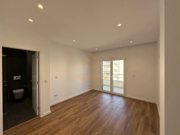 Apartamento T3 para Venda em Tavarede