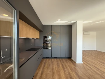 Apartamento T3 para Venda em Tavarede