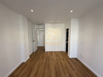 Apartamento T3 para Venda em Tavarede