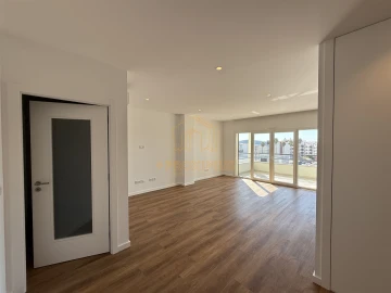 Apartamento T3 para Venda em Tavarede