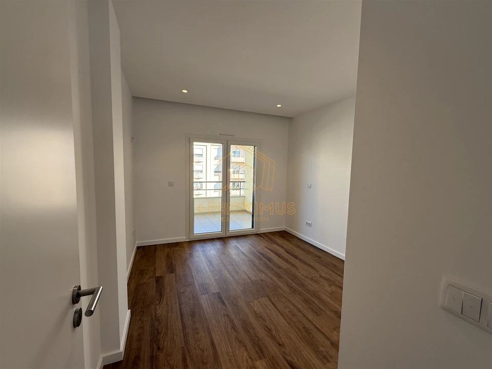 Apartamento T3 para Venda em Tavarede Foto 26