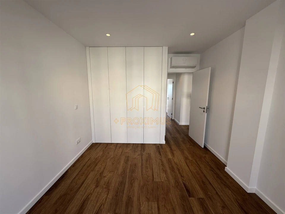 Apartamento T3 para Venda em Tavarede Foto 28