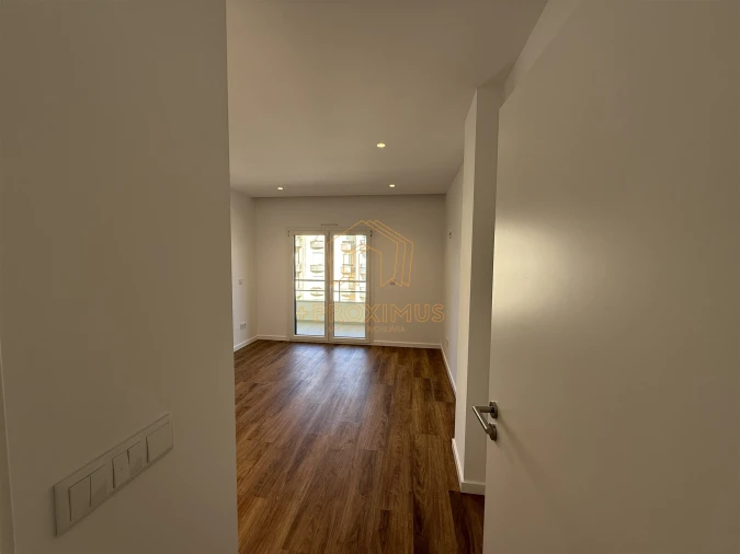 Apartamento T3 para Venda em Tavarede Foto 18