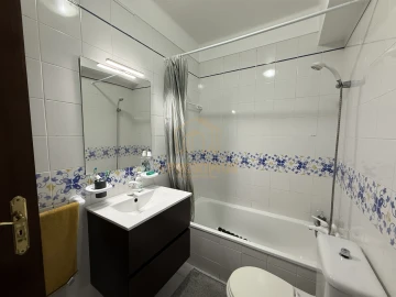 Apartamento T1 para Venda em Buarcos