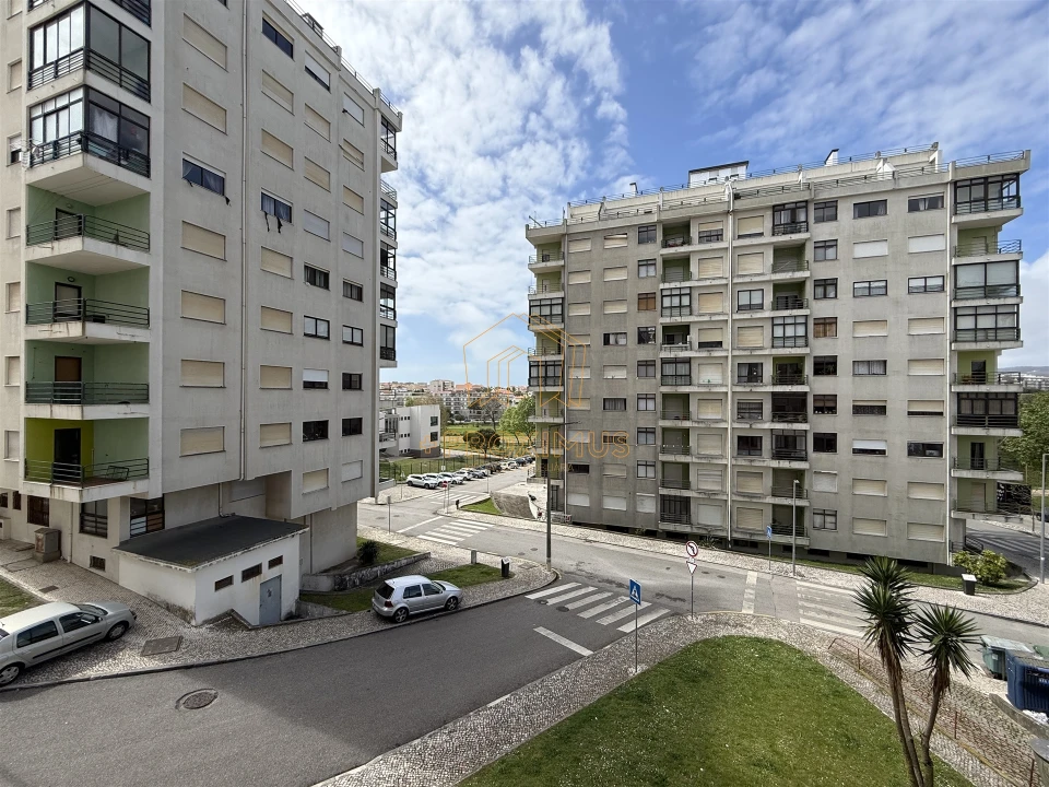 Apartamento T1 para Venda em Buarcos Foto 15