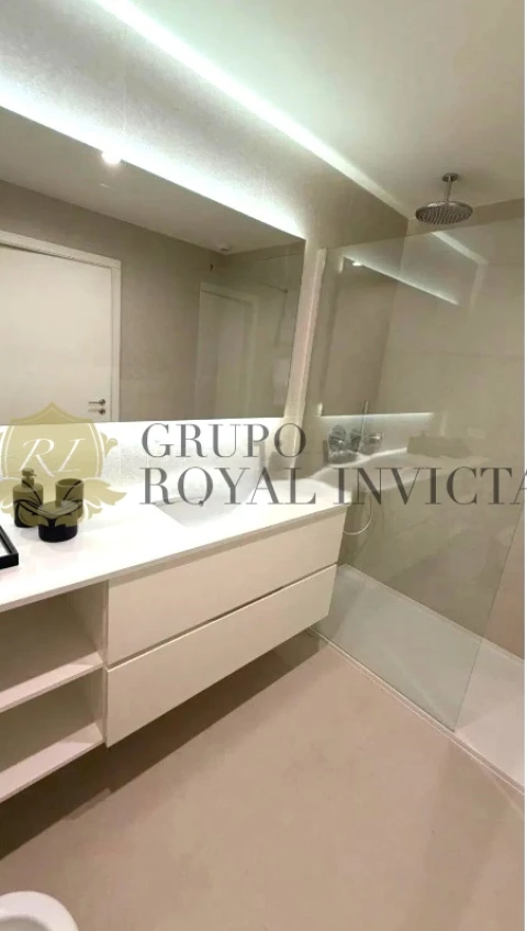 Apartamento T2 para Venda em Santa Marinha e São Pedro da Afurada