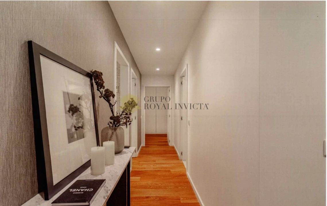 Apartamento T2 para Venda em Santa Marinha e São Pedro da Afurada Foto 5