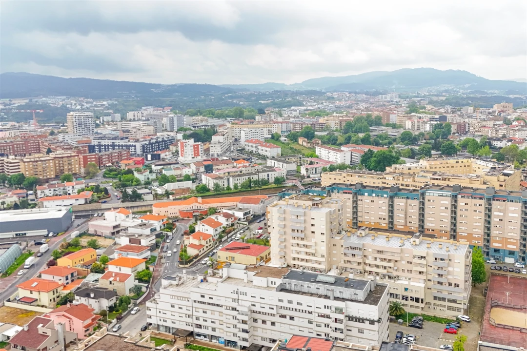 Apartamento T4 para Venda em Arcozelo Foto 4