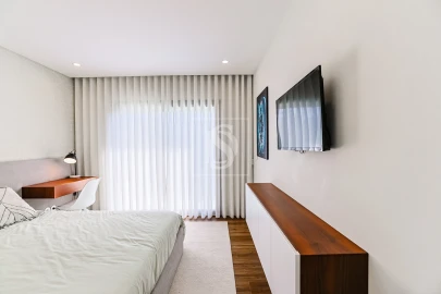 Moradia T4 para Venda em Perafita, Lavra e Santa Cruz do Bispo