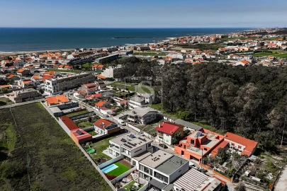 Moradia T4 para Venda em Perafita, Lavra e Santa Cruz do Bispo