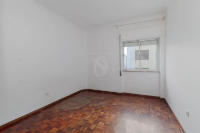 Apartamento T2 para Venda em Baixa da Banheira e Vale da Amoreira