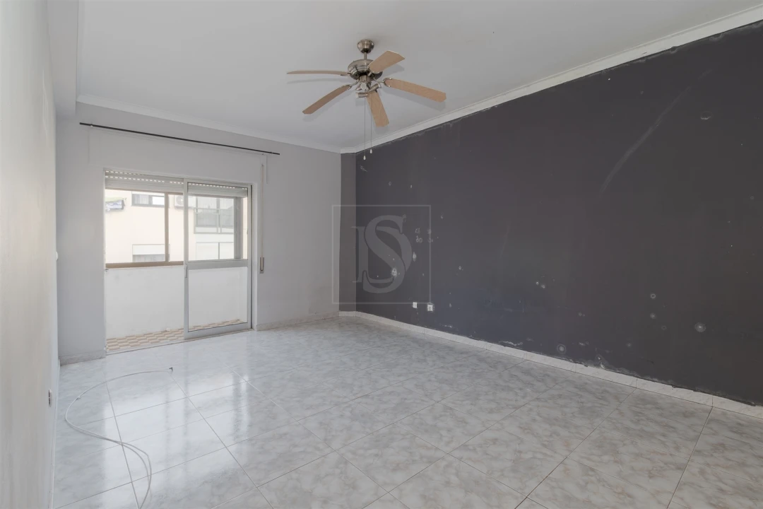 Apartamento T2 para Venda em Baixa da Banheira e Vale da Amoreira Foto 5