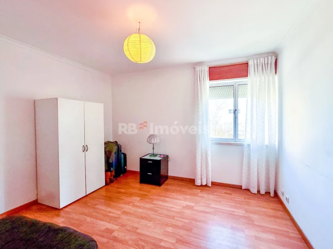 Apartamento T3 para Venda em São João Baptista e Santa Maria dos Olivais Foto 6